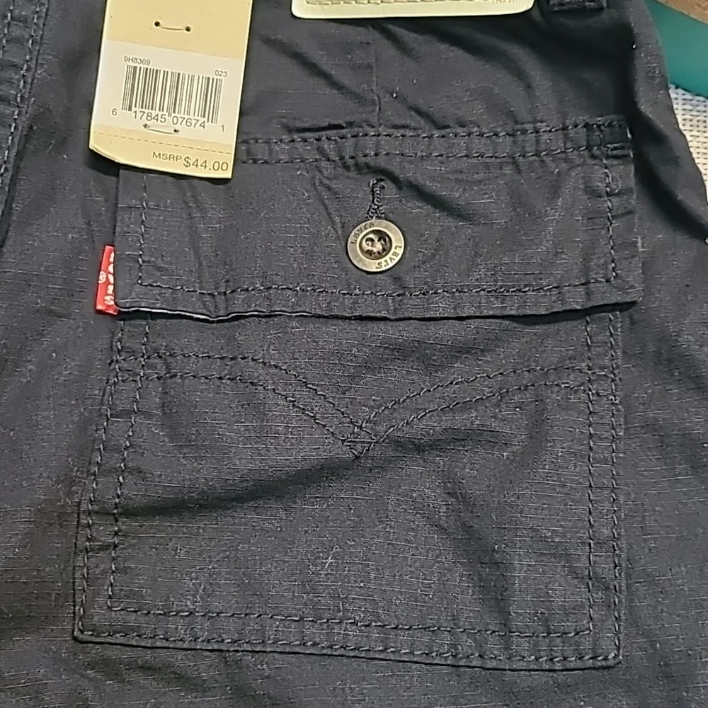 LEVIS YOUTH BOYS BLACK CARGO SHORTS SIZE 8 HUSKY W28_10
